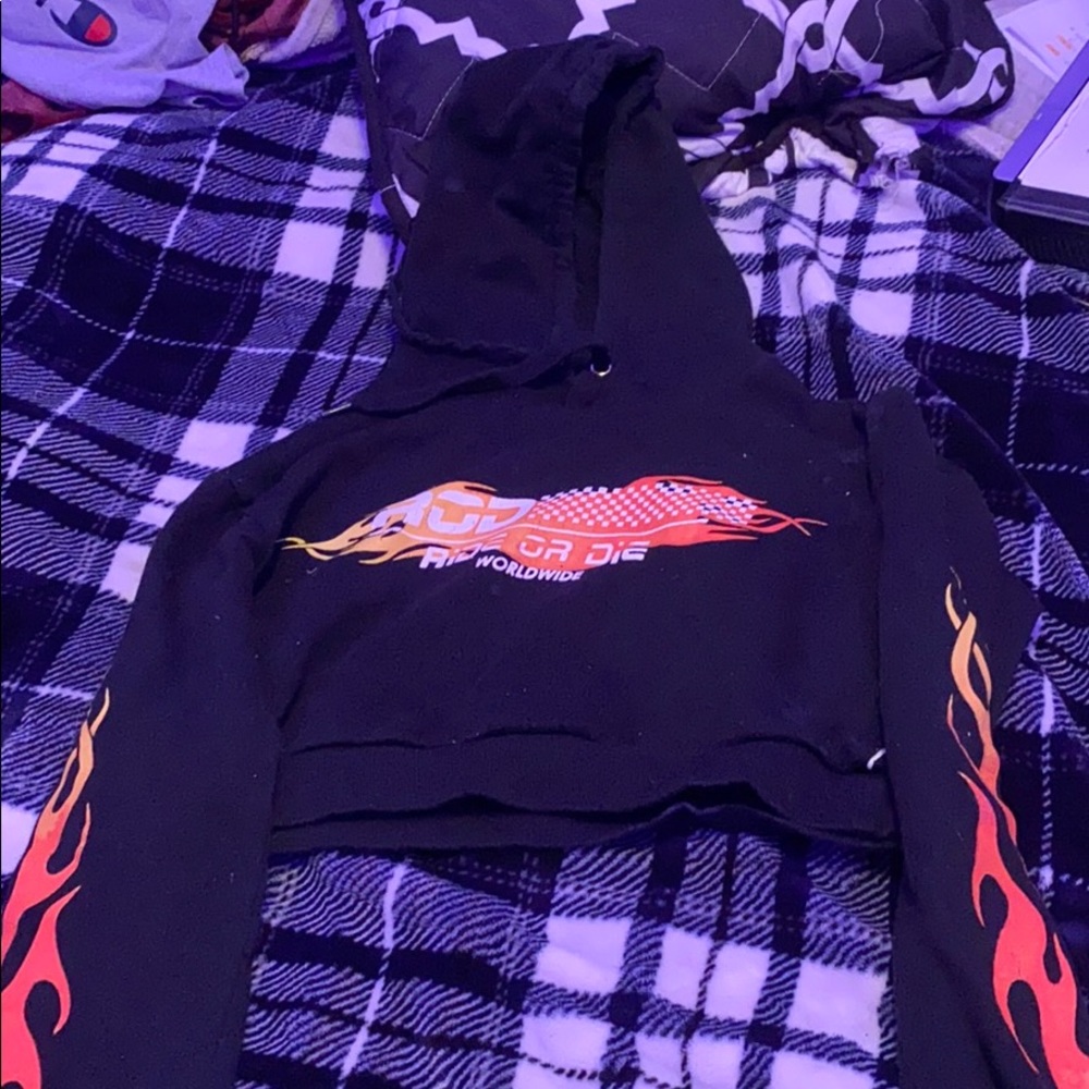 Cropped graphic pic hoodie